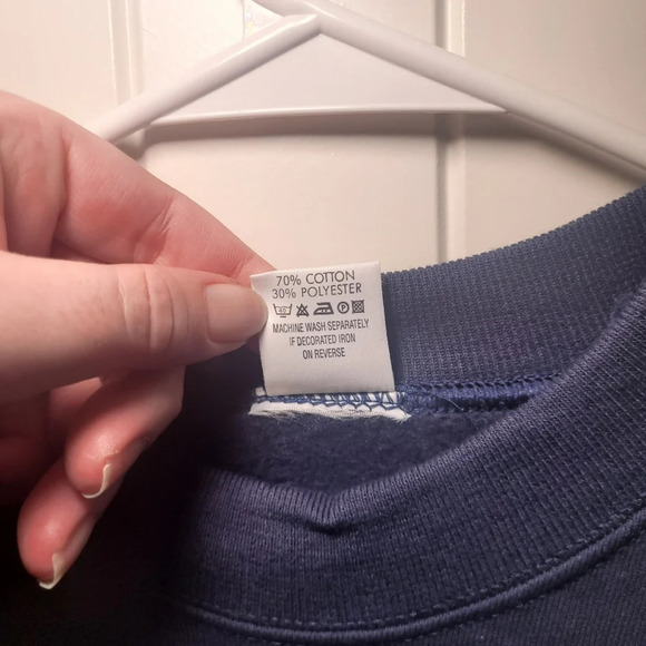 Vintage buddy Holly commerative sweater given out in England never worn - Picture 5 of 6